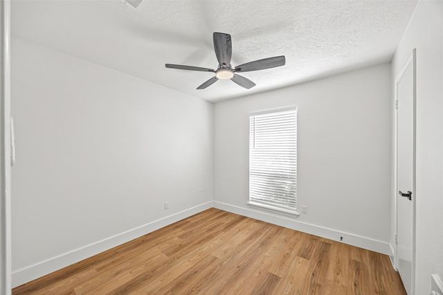 12210 Waldemar Drive, Houston, TX 77077