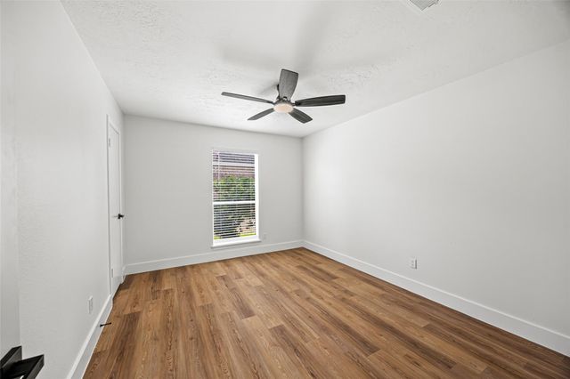 12210 Waldemar Drive, Houston, TX 77077