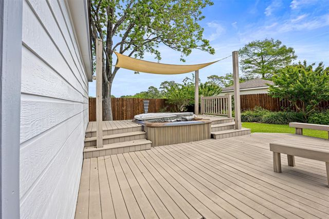 12210 Waldemar Drive, Houston, TX 77077