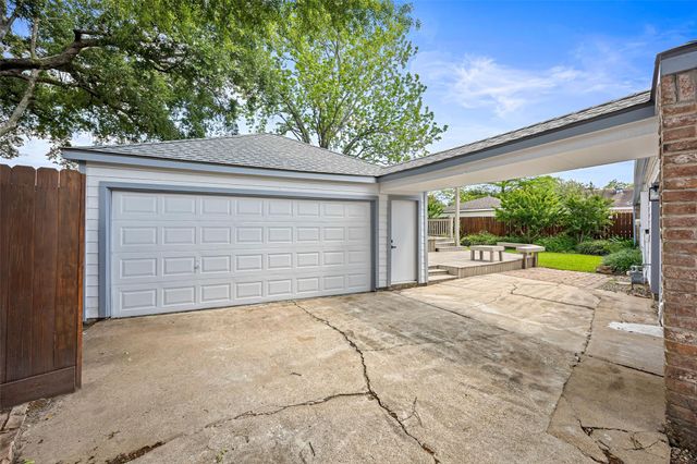 12210 Waldemar Drive, Houston, TX 77077