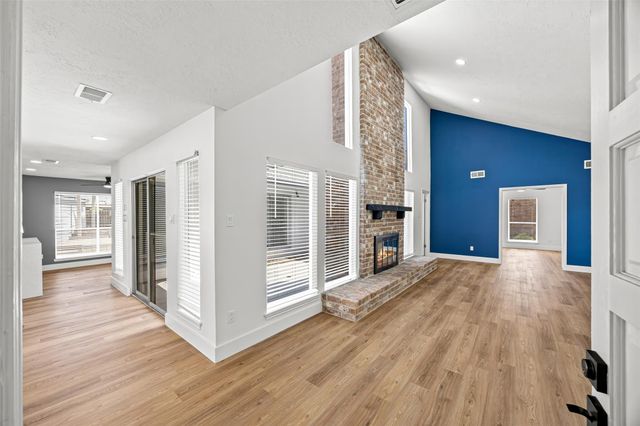 12210 Waldemar Drive, Houston, TX 77077