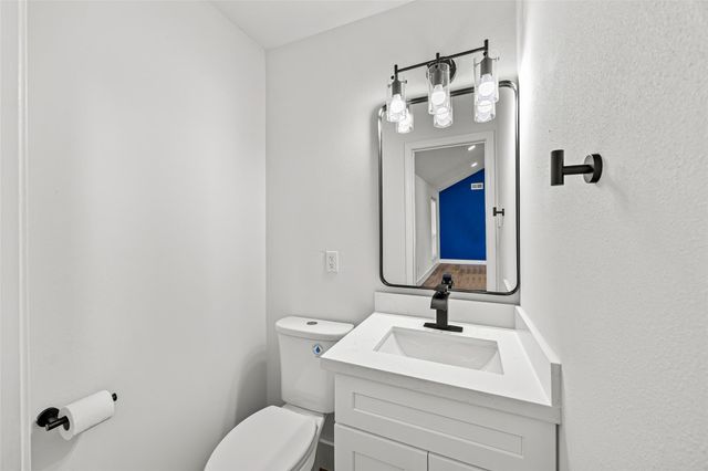 12210 Waldemar Drive, Houston, TX 77077