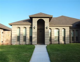 4015 Oak Bay B, Corpus Christi, TX 78413