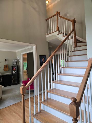 2305 Covington Cove Lane, Signal Mountain, TN 37377