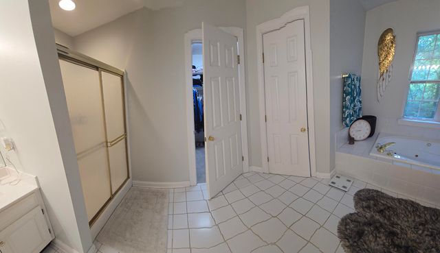 2305 Covington Cove Lane, Signal Mountain, TN 37377