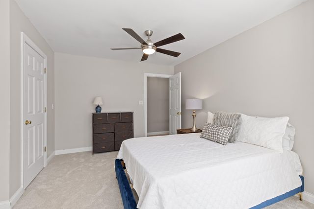 2305 Covington Cove Lane, Signal Mountain, TN 37377