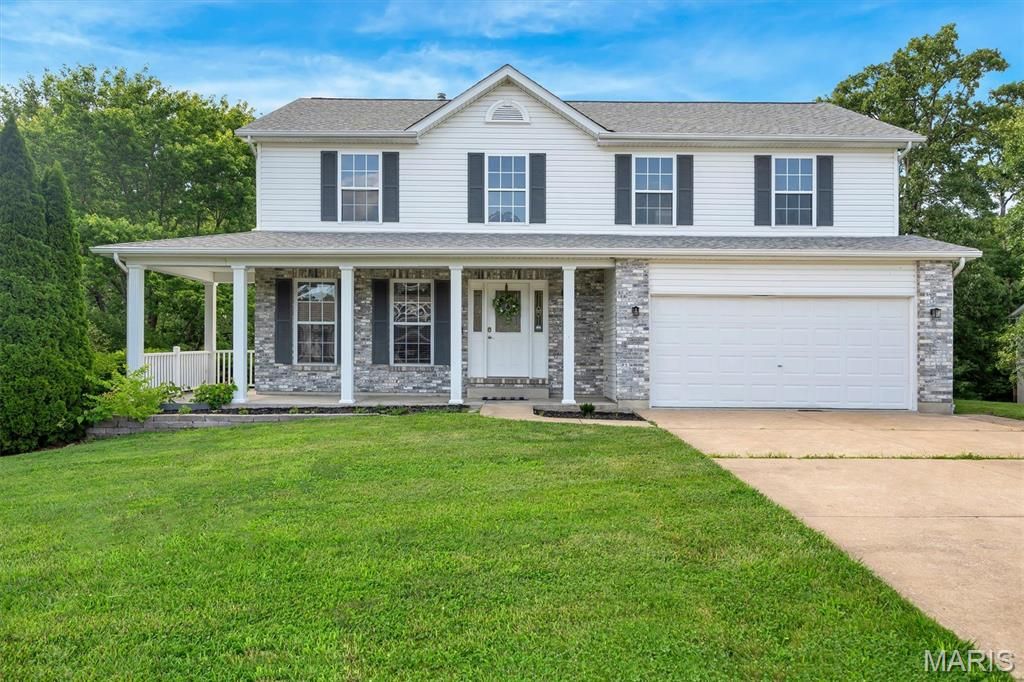 25 Hawthorne Hills Drive, Warrenton, MO 63383