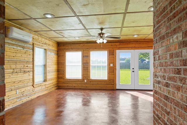 2613 E Robinwood Dr Drive, Lake Charles, LA 70611