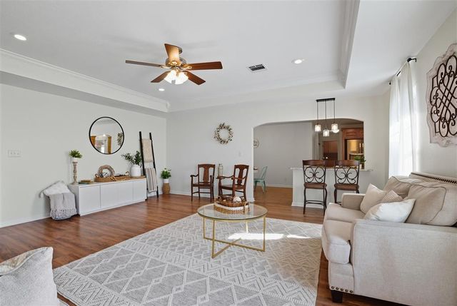 2613 E Robinwood Dr Drive, Lake Charles, LA 70611