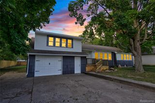 2357 Southampton Avenue, Grand Blanc Charter Township, MI 48507