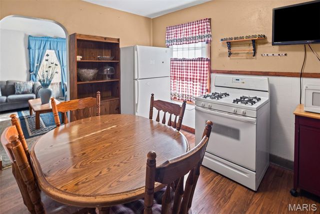 839 N 82nd Street, East St Louis, IL 62203