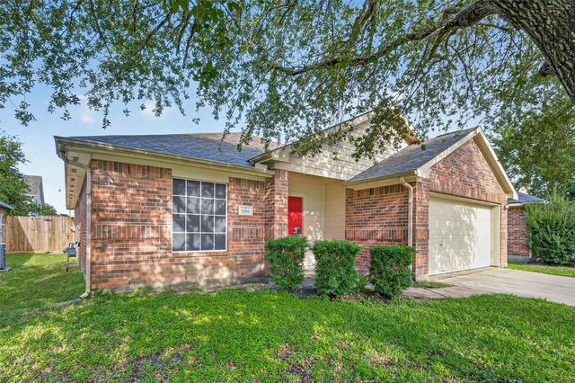 7919 Pelican Lane, Baytown, TX 77523