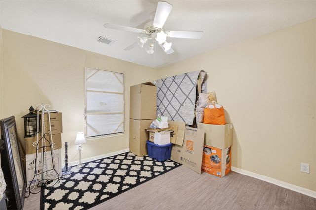 7919 Pelican Lane, Baytown, TX 77523