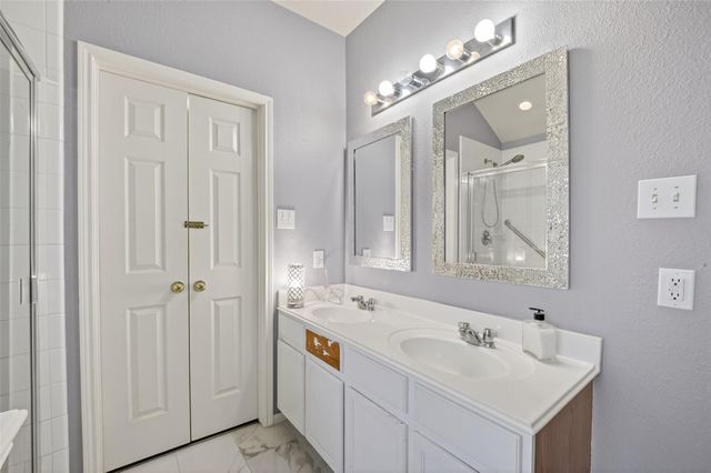 7919 Pelican Lane, Baytown, TX 77523