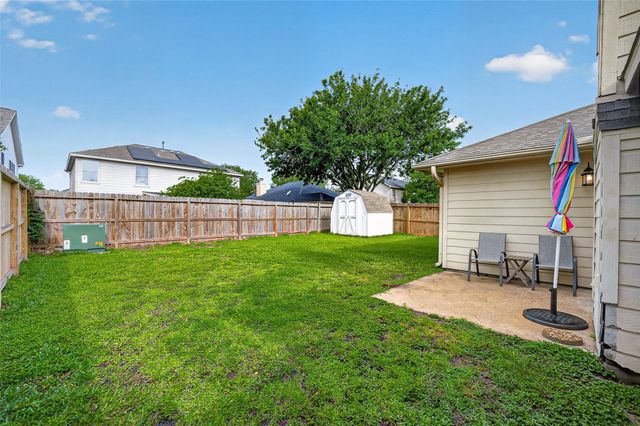 7919 Pelican Lane, Baytown, TX 77523