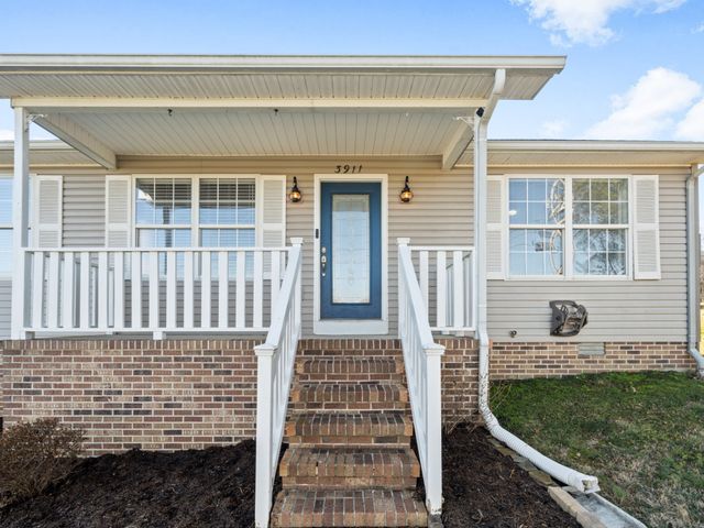 3911 Kings Ct, Cookeville, TN 38501