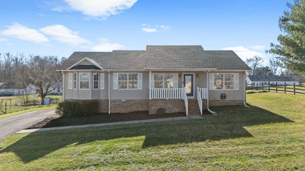 3911 Kings Ct, Cookeville, TN 38501