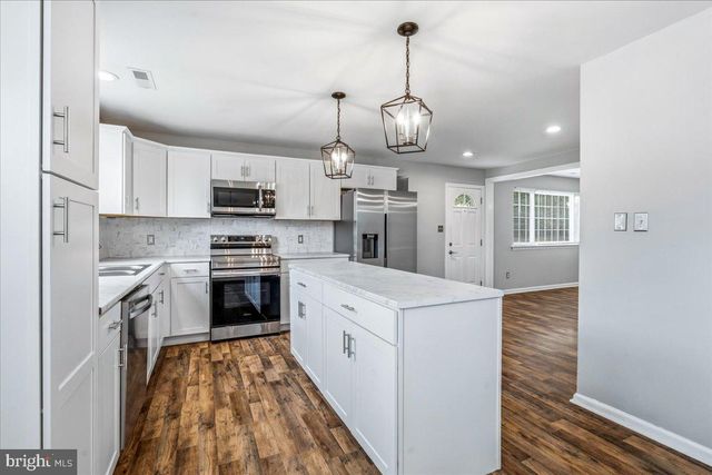 7165 FAIRBROOK RD, Windsor Mill, MD 21244