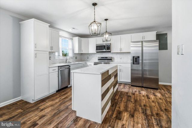 7165 FAIRBROOK RD, Windsor Mill, MD 21244