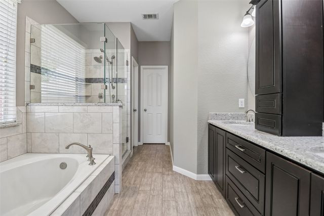 3800 Spencer Street, Fort Worth, TX 76244