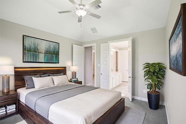 2641 Summer Indigo Trail, Pearland, TX 77089