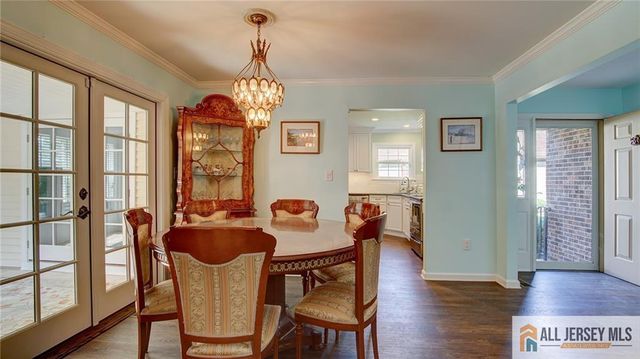 23 Bedfordshire Drive, Monroe, NJ 08831