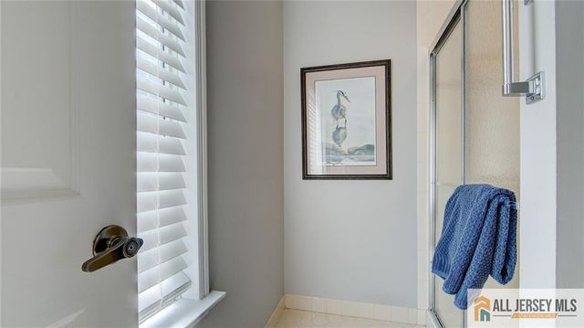 23 Bedfordshire Drive, Monroe, NJ 08831
