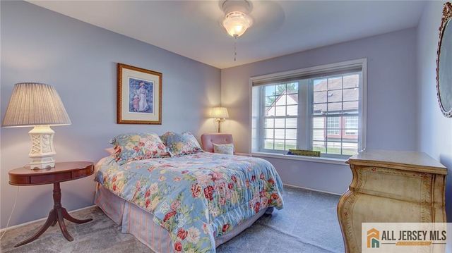 23 Bedfordshire Drive, Monroe, NJ 08831
