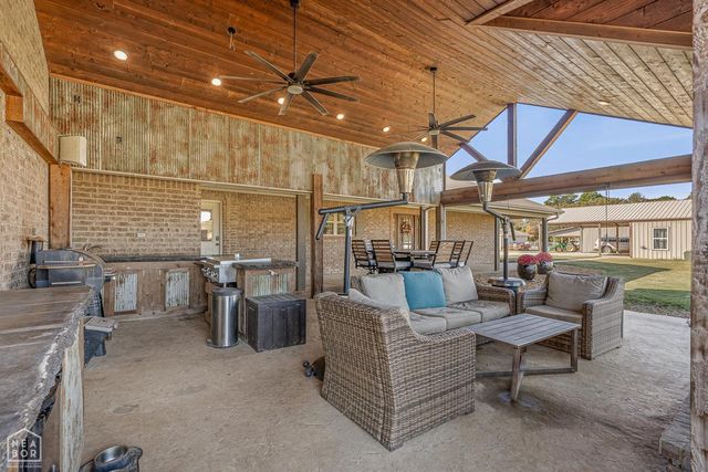 175 County Road 754, Jonesboro, AR 72405