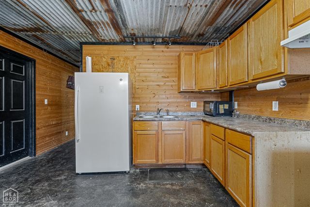 175 County Road 754, Jonesboro, AR 72405