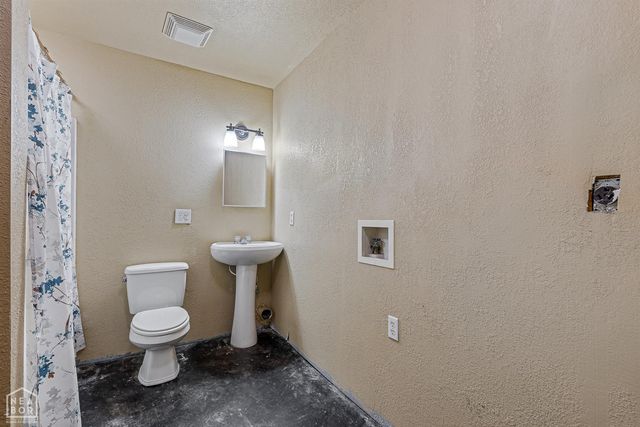 175 County Road 754, Jonesboro, AR 72405