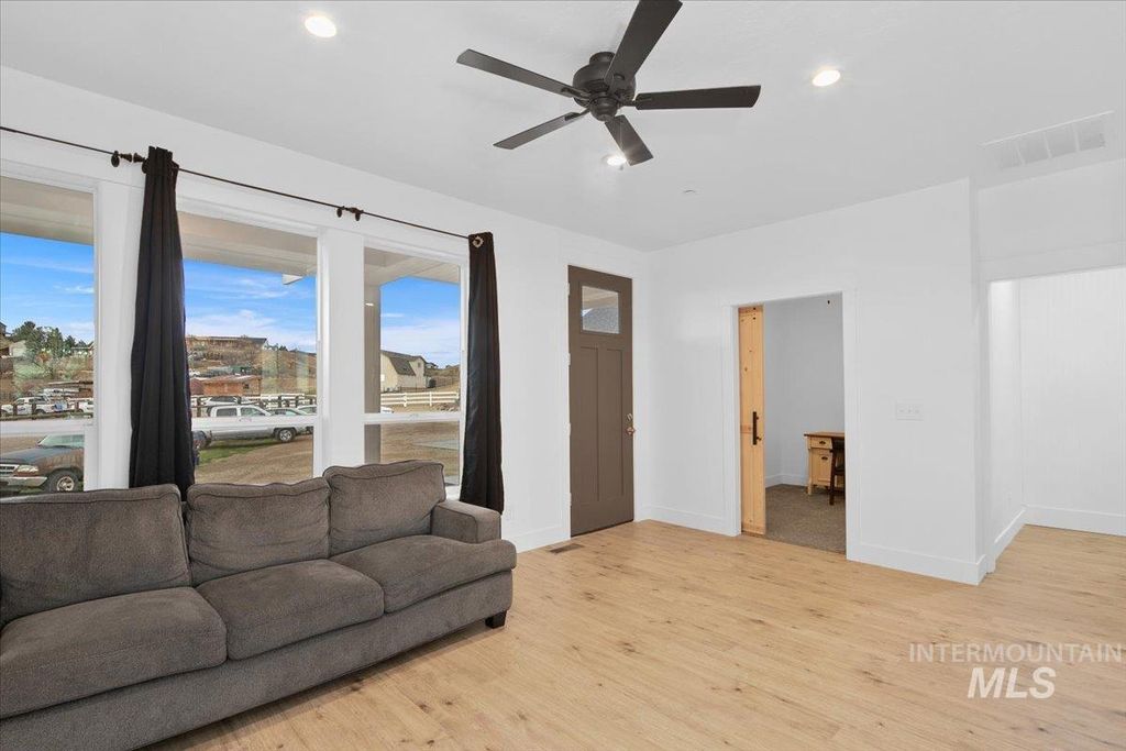 8629 Latimore, Middleton, ID 83644 photo 39