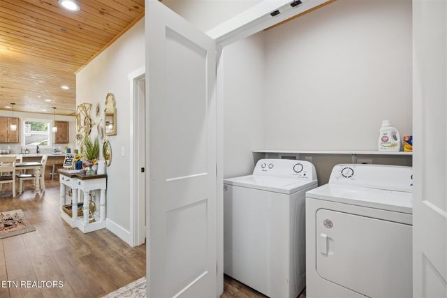 2243 Shinbone Rd, Sevierville, TN 37876