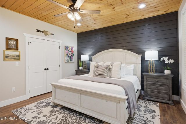 2243 Shinbone Rd, Sevierville, TN 37876