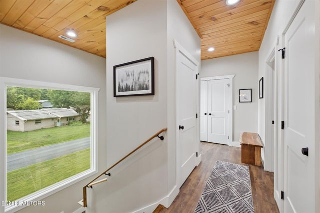 2243 Shinbone Rd, Sevierville, TN 37876