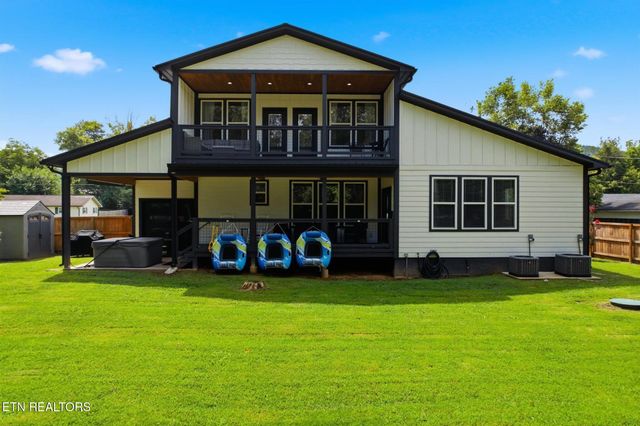 2243 Shinbone Rd, Sevierville, TN 37876