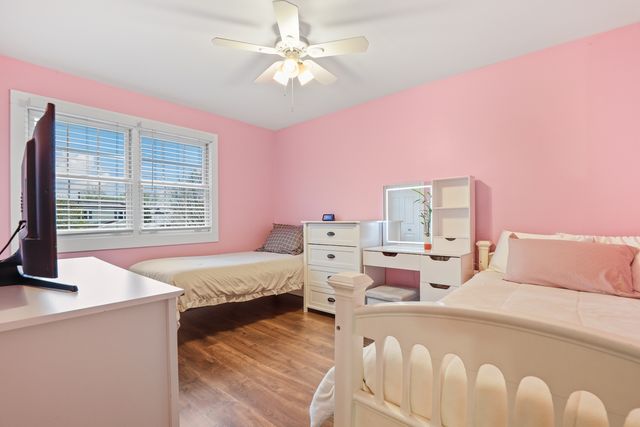 20053 S Rosewood Drive, Frankfort, IL 60423