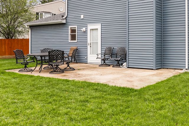 20053 S Rosewood Drive, Frankfort, IL 60423