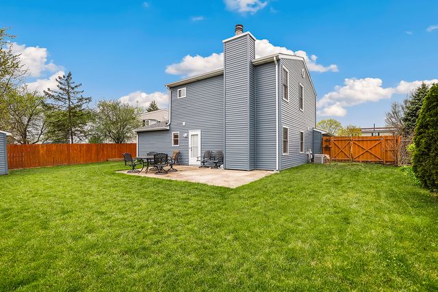 20053 S Rosewood Drive, Frankfort, IL 60423