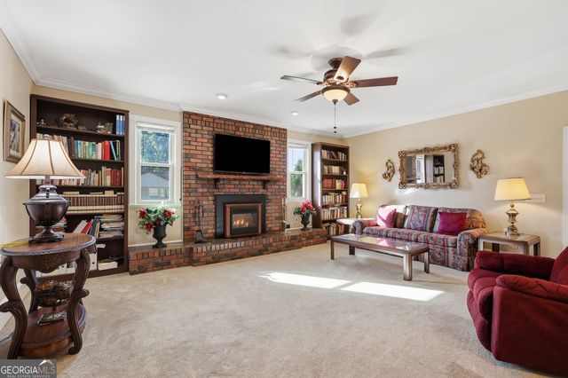 49 Jones Street, Toccoa, GA 30577