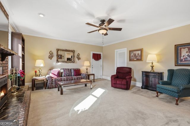 49 Jones Street, Toccoa, GA 30577