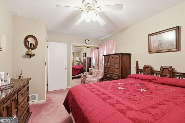 49 Jones Street, Toccoa, GA 30577