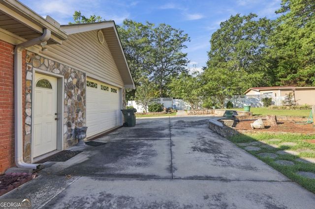 49 Jones Street, Toccoa, GA 30577