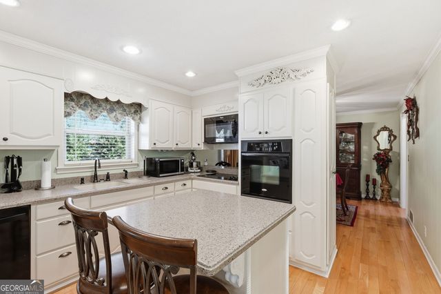 49 Jones Street, Toccoa, GA 30577
