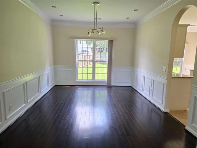 3931 McGuire Way, Kennesaw, GA 30144