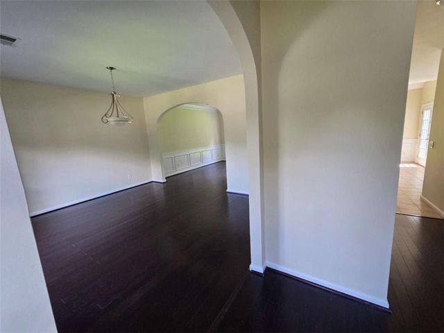 3931 McGuire Way, Kennesaw, GA 30144