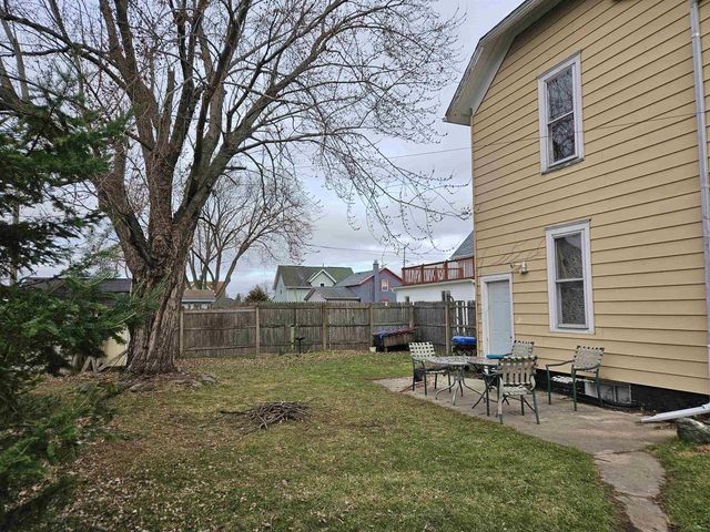 219 Emerald Street, Watertown, WI 53098