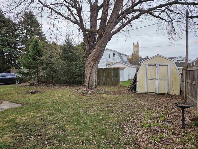 219 Emerald Street, Watertown, WI 53098