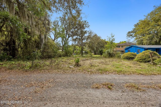 1624 STEWART Avenue, Fernandina Beach, FL 32034