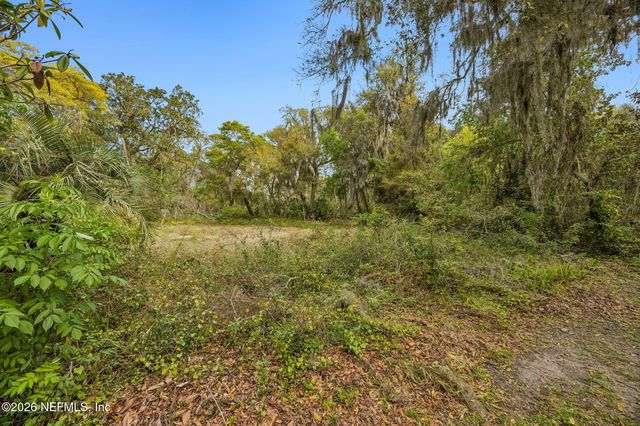 1624 STEWART Avenue, Fernandina Beach, FL 32034